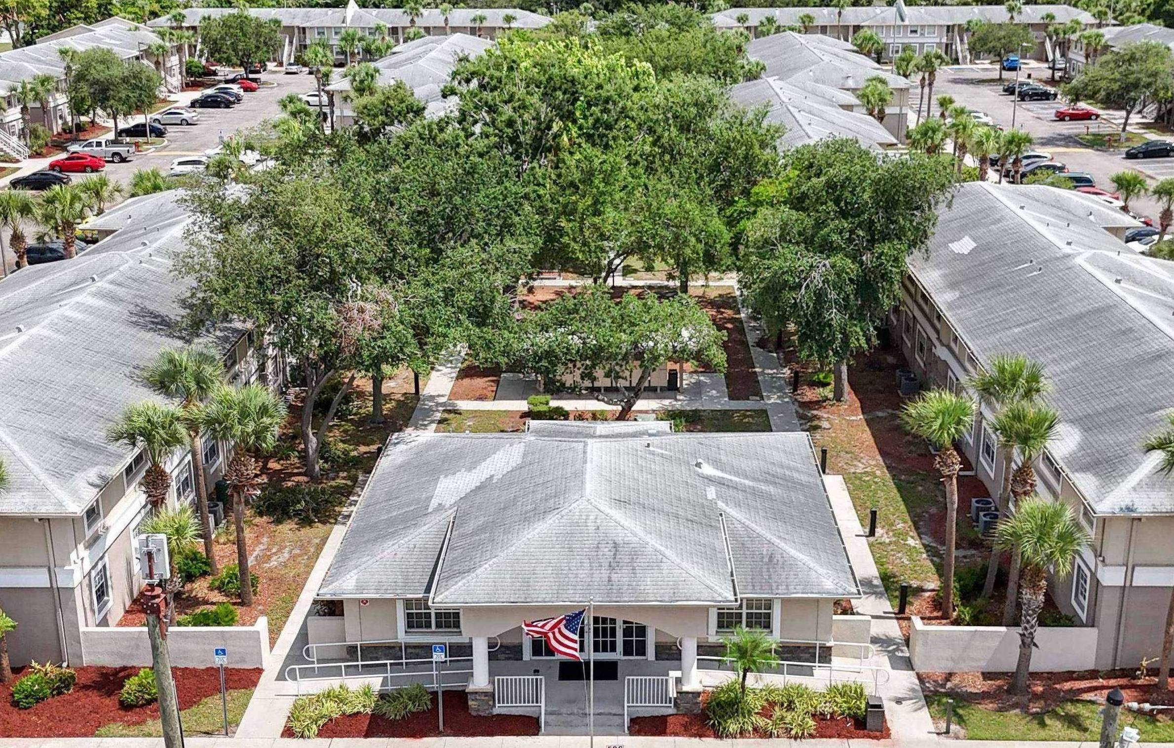 Landings at Cross Bayou Complex Aerial(2) - Copy - Copy - Copy - Copy - Copy - Copy - Copy (2) - Copy - Copy - Copy